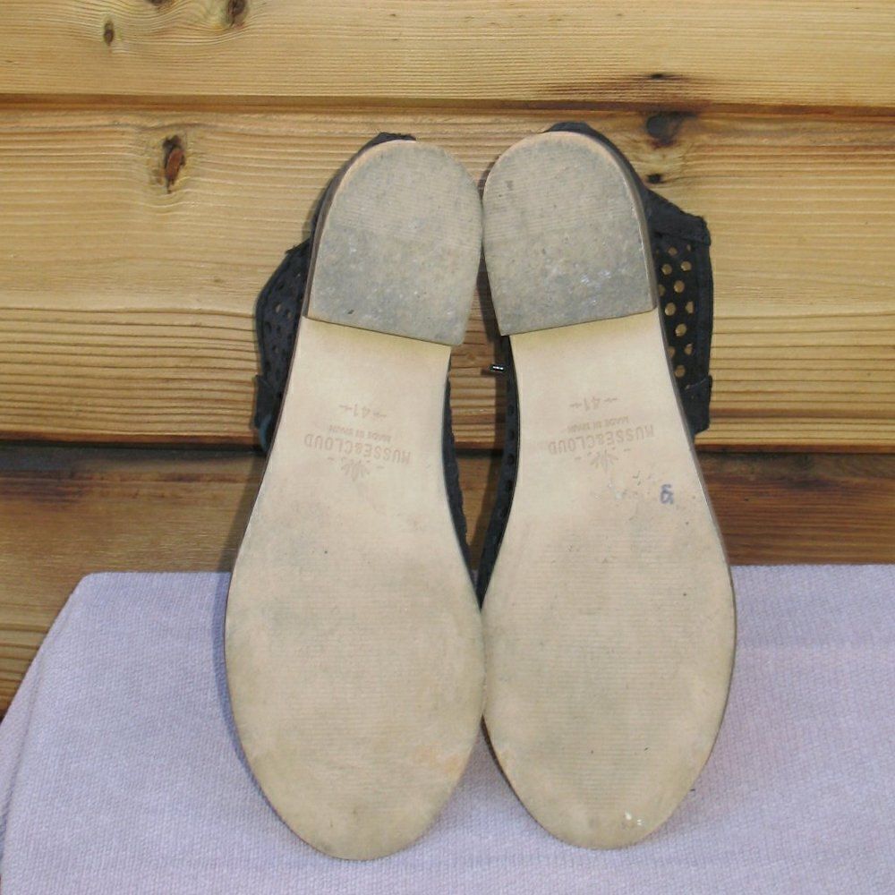 Black Laser Cut Booties - Picture 7 of 8